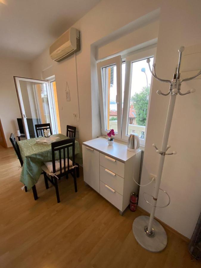 Varga Apartment *